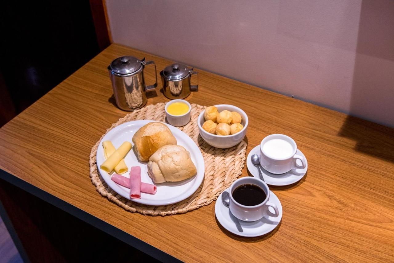 Alvorada Suites (Adults Only) Rio Verde Ngoại thất bức ảnh