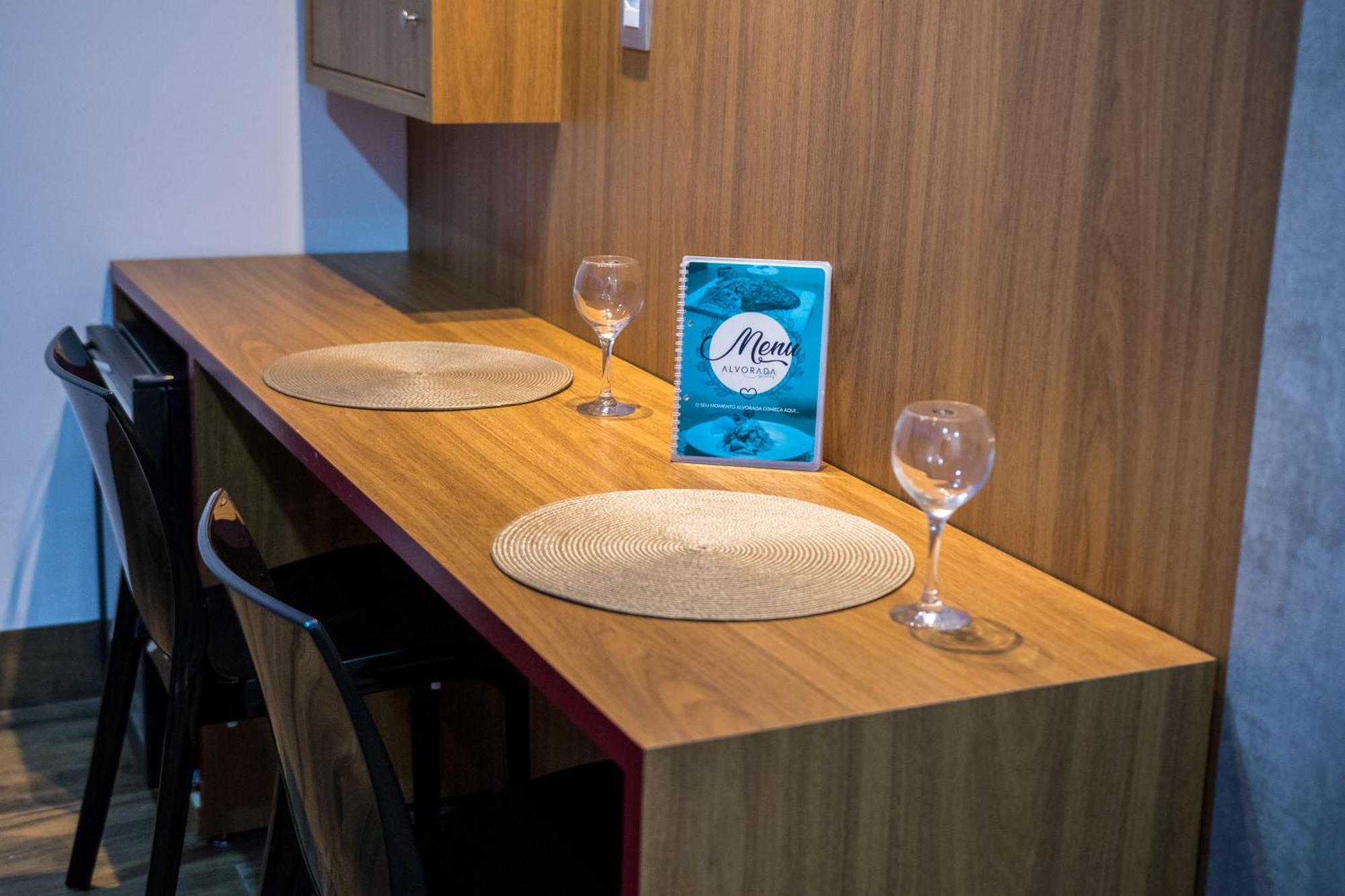Alvorada Suites (Adults Only) Rio Verde Ngoại thất bức ảnh